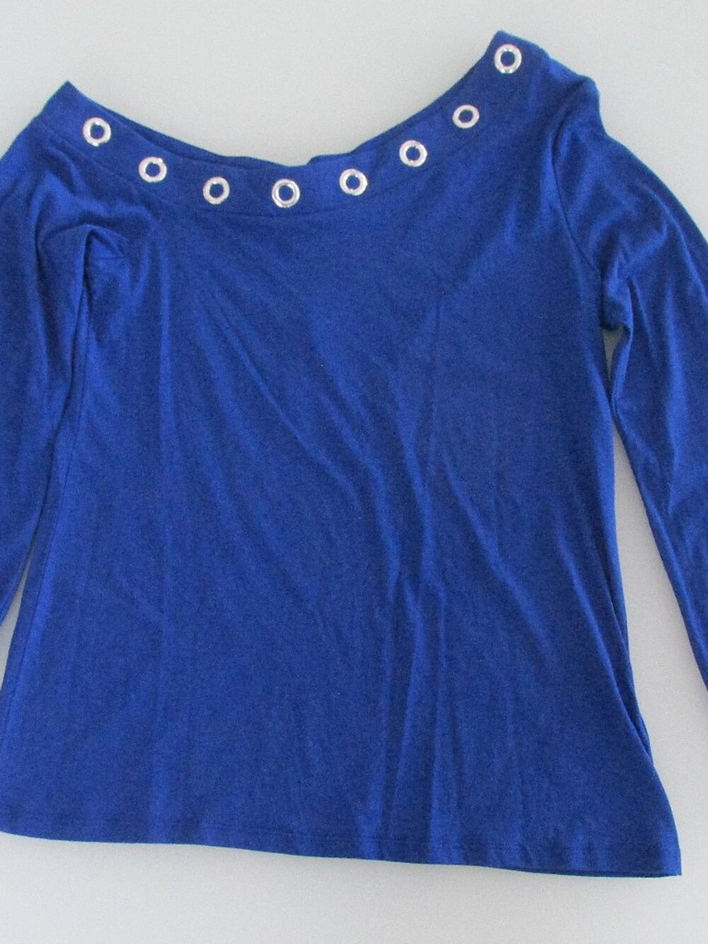 Michael Kors (NWT) Women's Knit Long Sleeve Top w/Grommets Size Medium